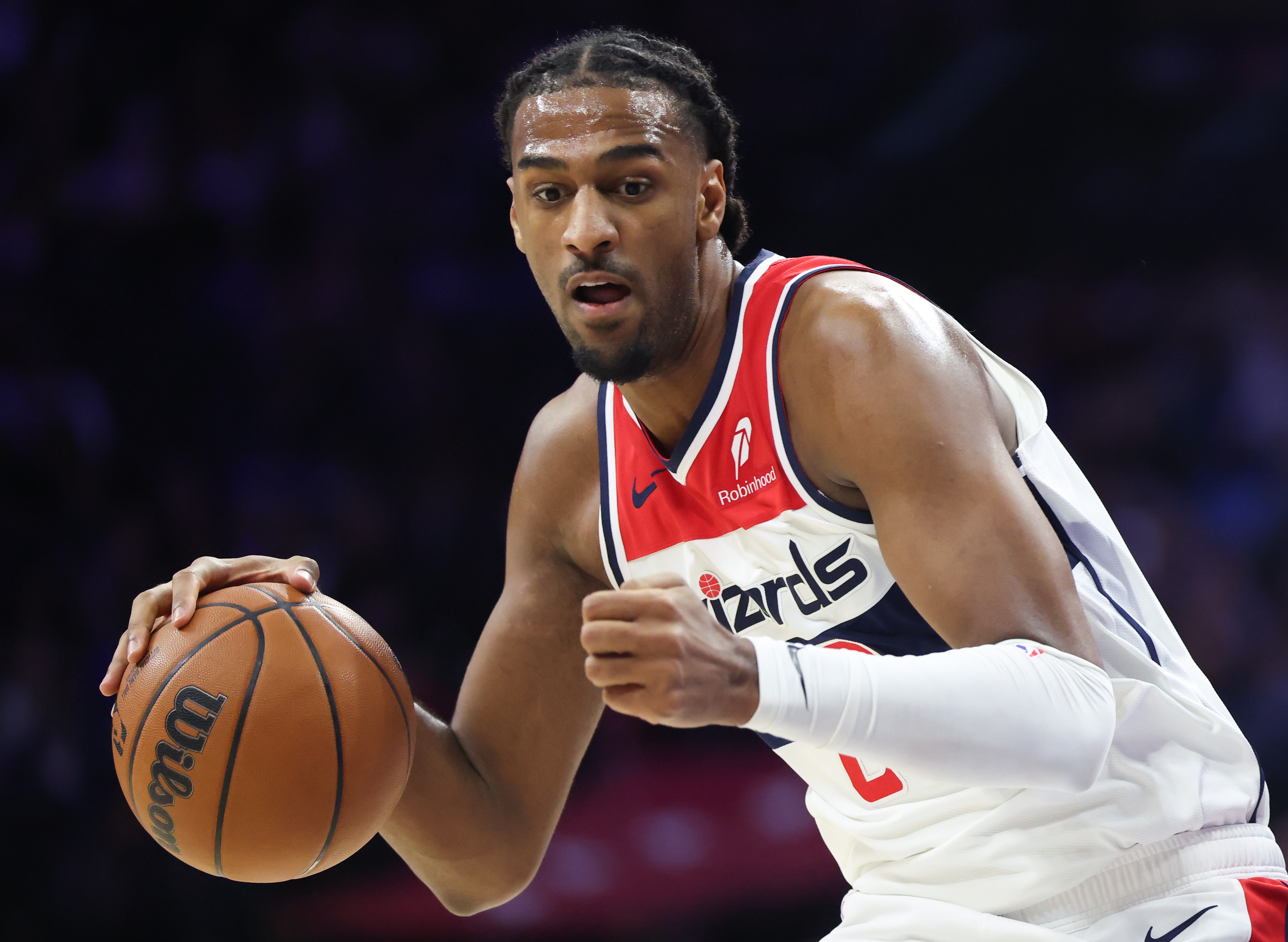 开云APP-全靠你了！萨尔上半场10中8高效砍下18+3+3 第二节单节11分